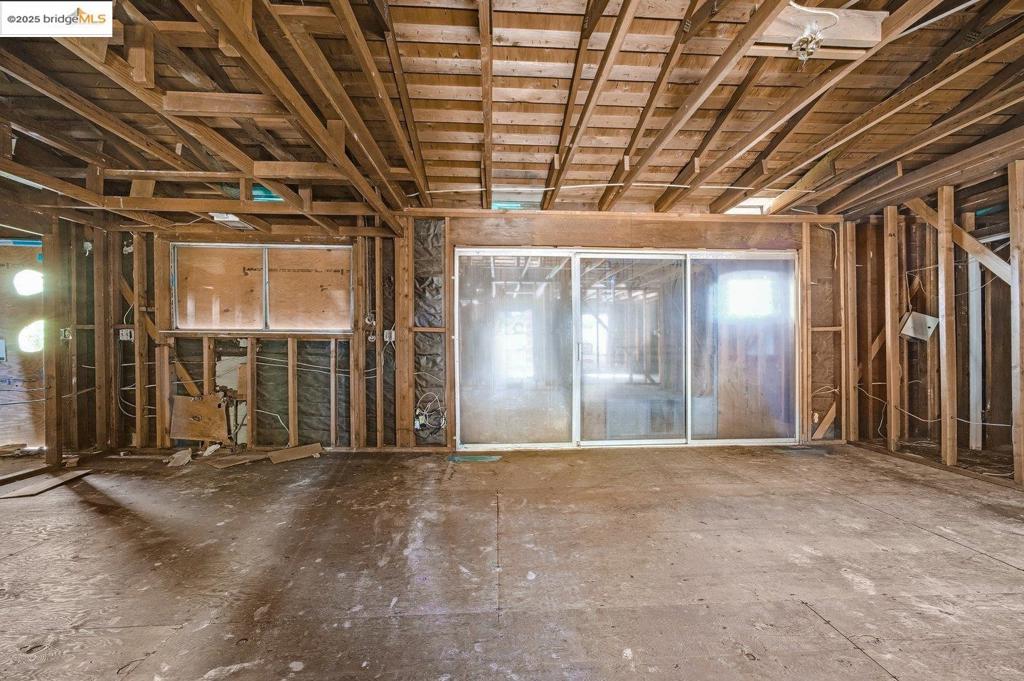 CHABOT PARK HIGH - Residential