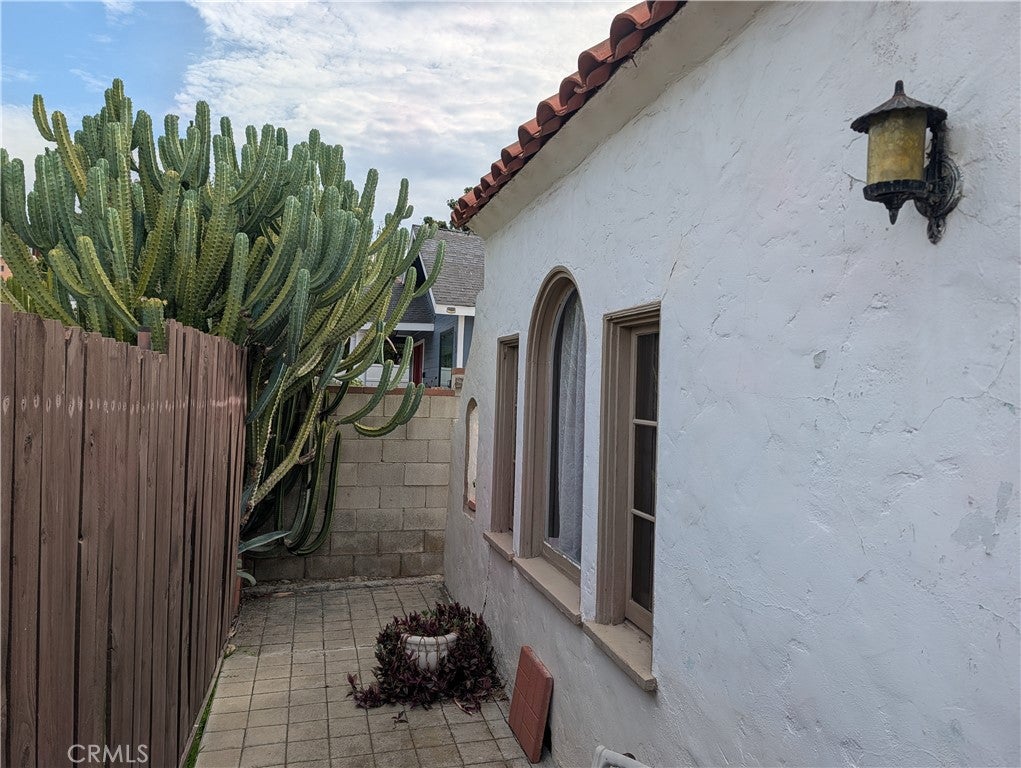 1168 Knoll Drive