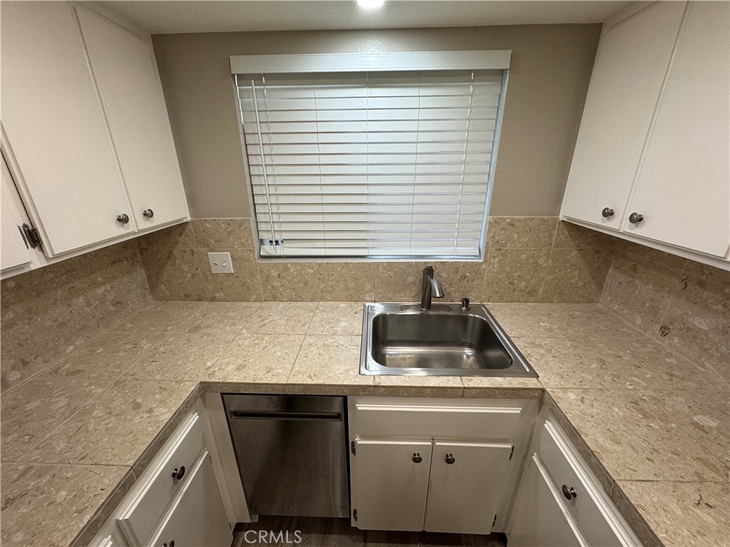 Las Palmas (BLP) - Residential Lease