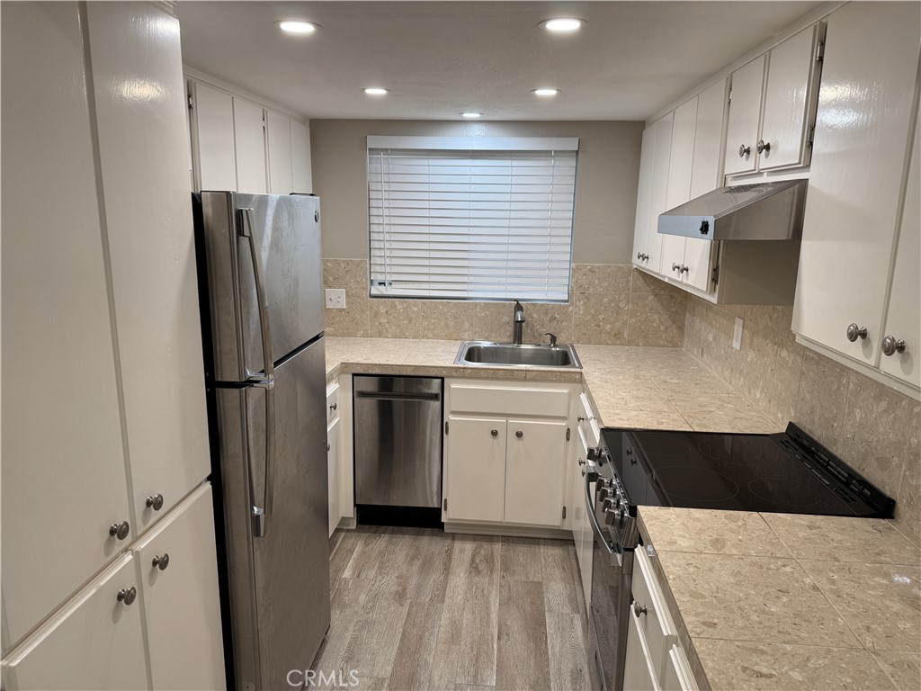 Las Palmas (BLP) - Residential Lease