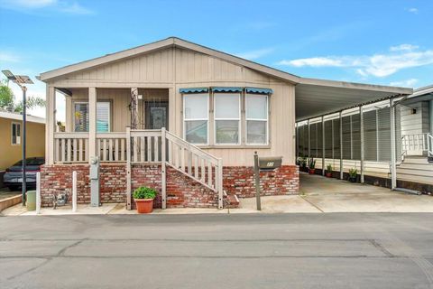 22 Oriole Lane Oceanside CA 92057