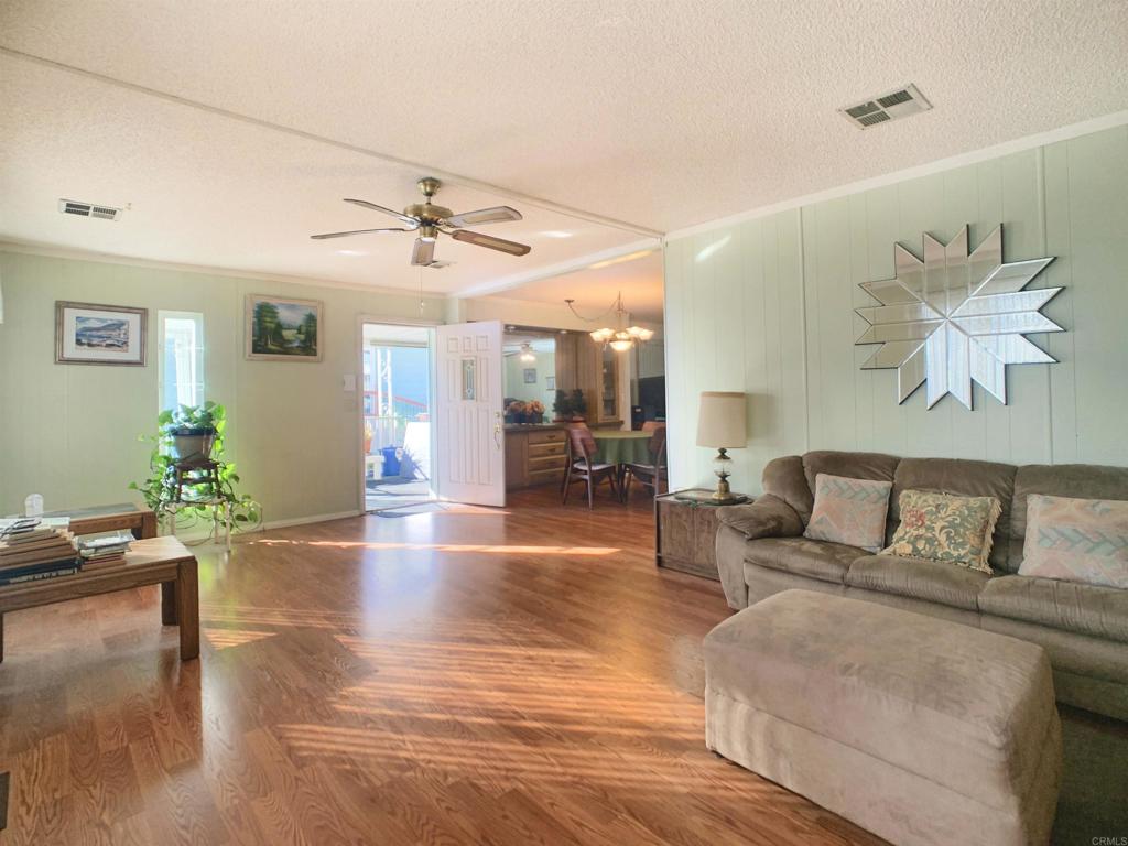 1440 S Orange Avenue 89