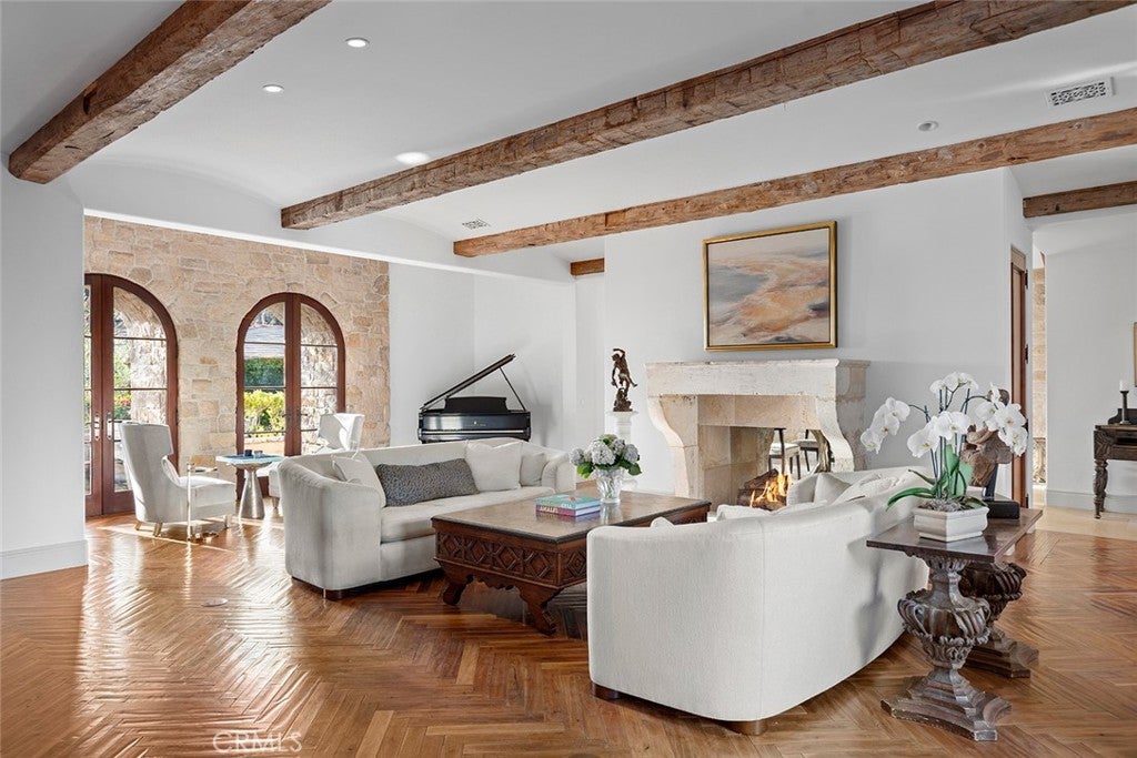 136 Emerald Bay