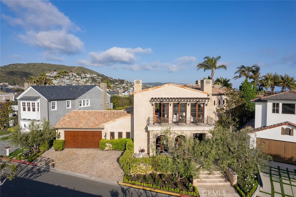 136 Emerald Bay