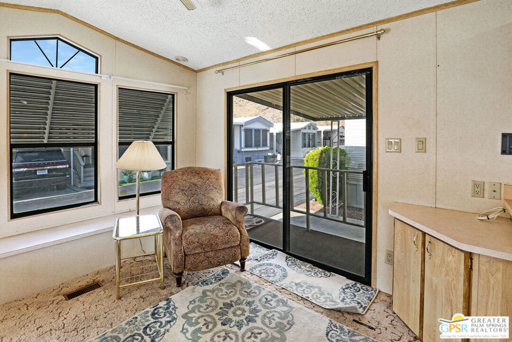 Sungate - Manufactured In Park