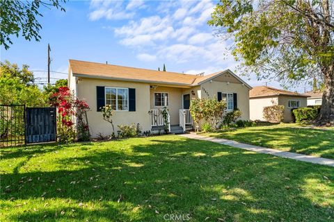 13675 Rayen Street Arleta CA 91331