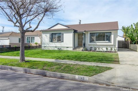 Photo of 5143 Bixler Ave, Lakewood, CA 90712 (MLS # PW26041599)
