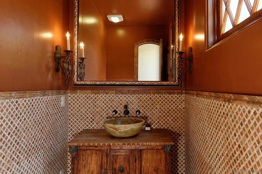 La Jolla - Residential Lease