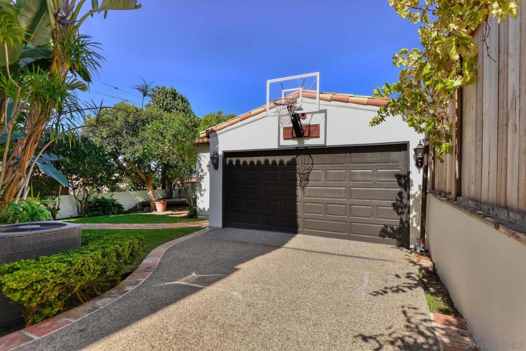 La Jolla - Residential Lease