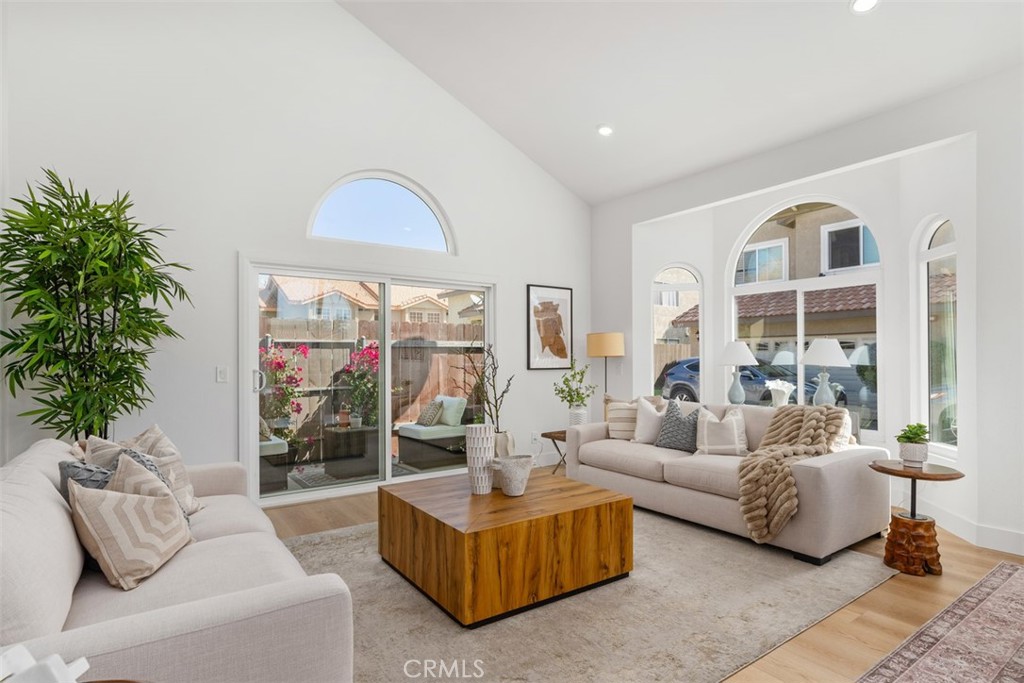 333 E Phillips Boulevard