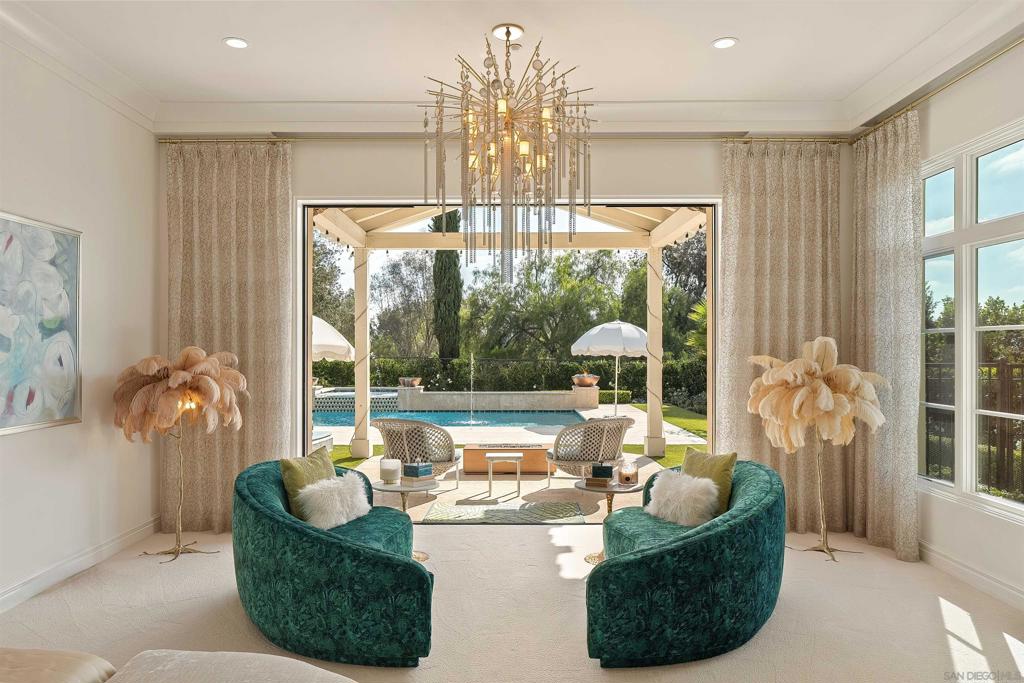 6709 Calle Ponte Bella