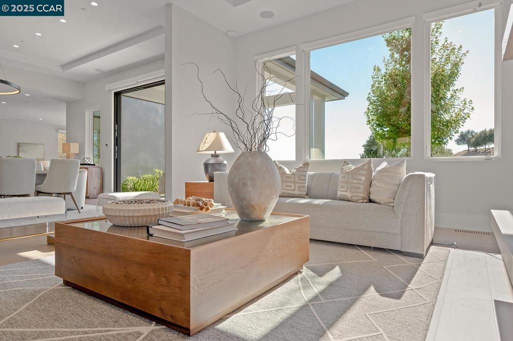 BURTON VALLEY - Residential