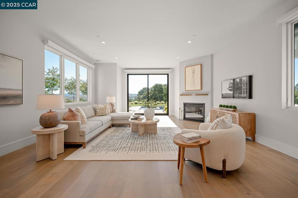 BURTON VALLEY - Residential