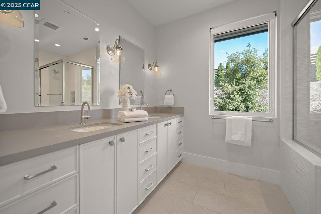 BURTON VALLEY - Residential