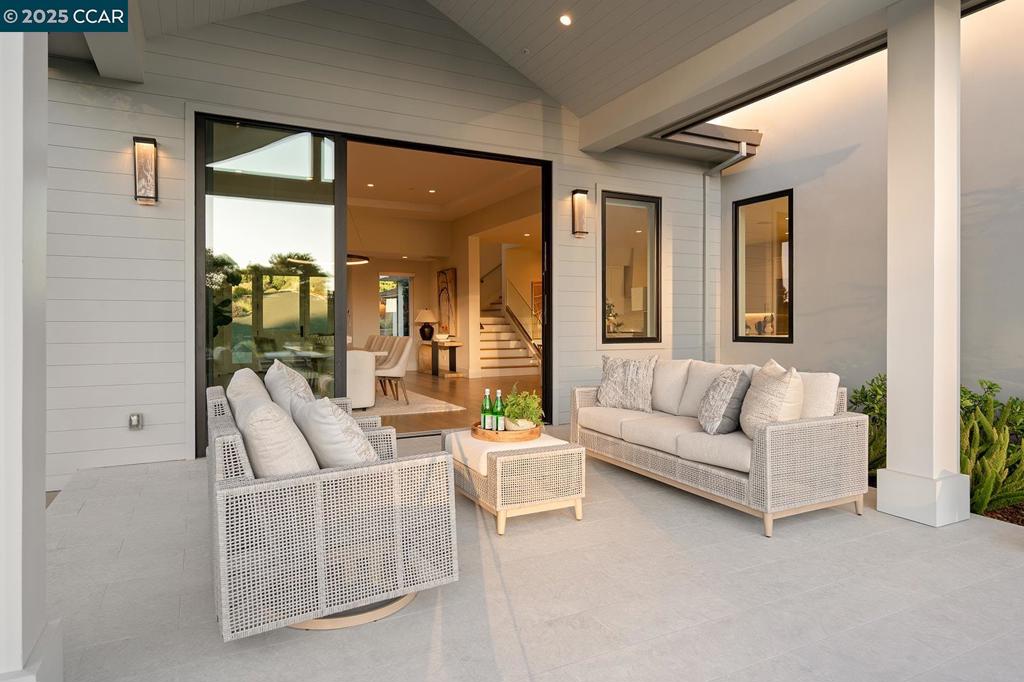 BURTON VALLEY - Residential