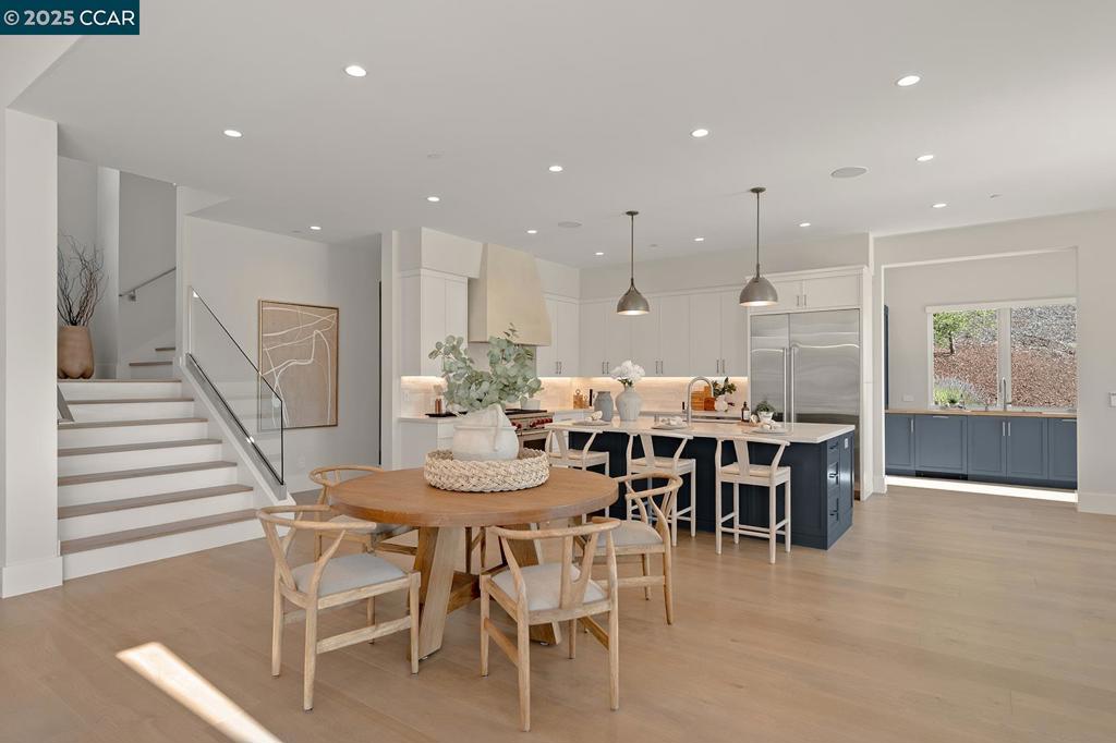 BURTON VALLEY - Residential