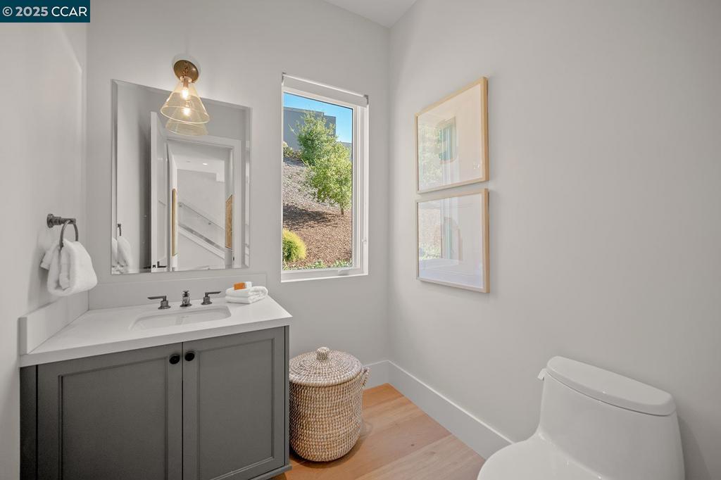 BURTON VALLEY - Residential