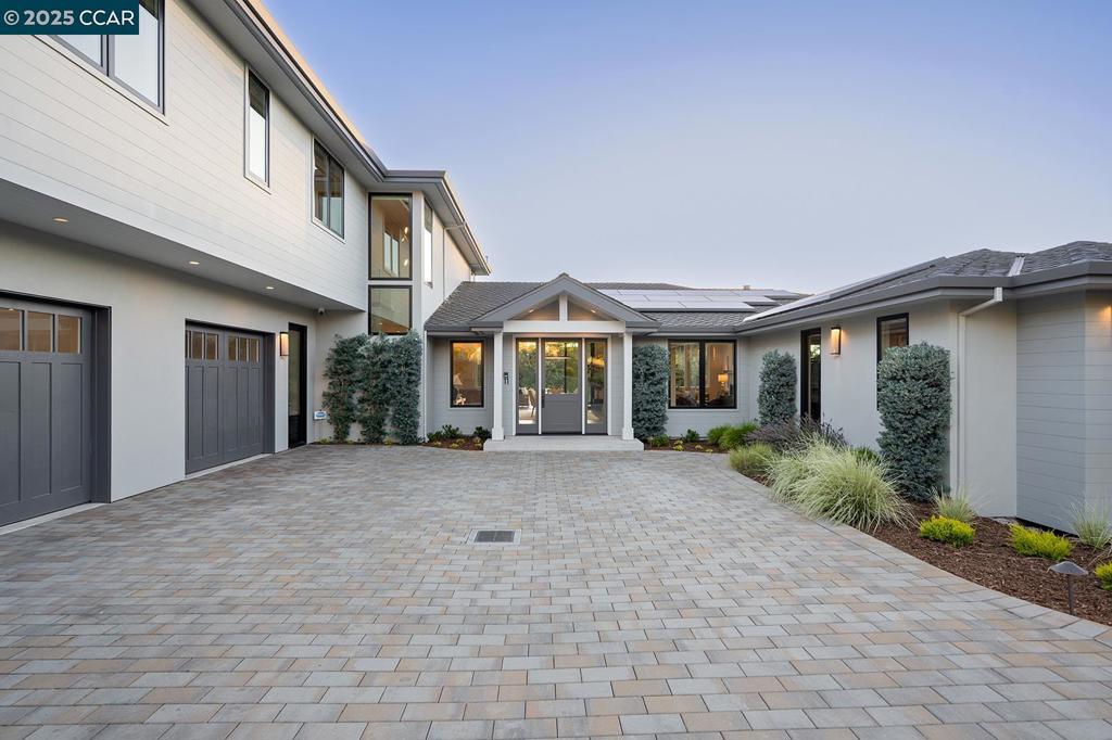 11 Lucas Ranch Ct