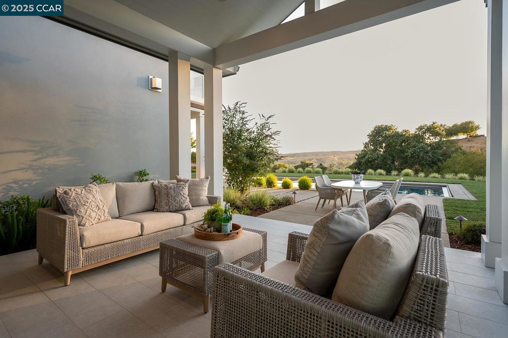 BURTON VALLEY - Residential