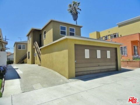 Photo of 3704 W 54th Street, Los Angeles, CA 90043 (MLS # 26733397)