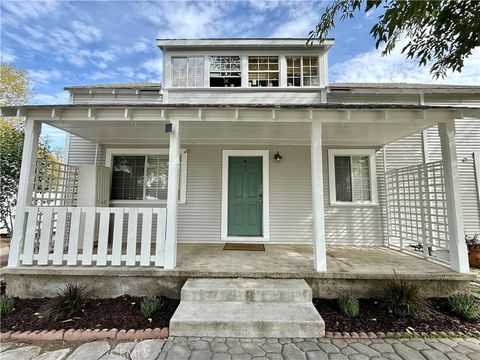 Photo of 107 Capitol Hill Drive, Paso Robles, CA 93446 (MLS # SC25220623) Photo of 107 Capitol Hill Drive, Paso Robles, CA 93446 (MLS # SC25220623)