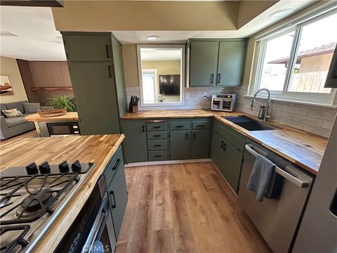 Tiny photo for 1308 Balboa ST, San Luis Obispo, CA 93405 (MLS # SC26100312)