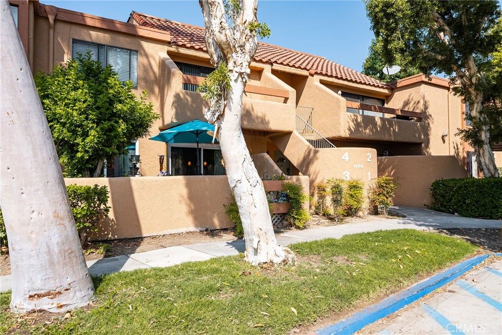 Photo of 1480 W Edgehill Road #3, San Bernardino, CA 92405 (MLS # CV26056171)