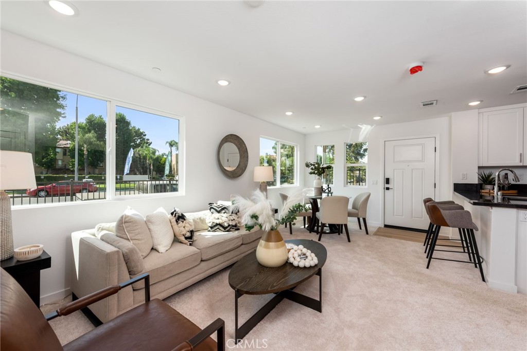 1122 Santo Antonio Drive