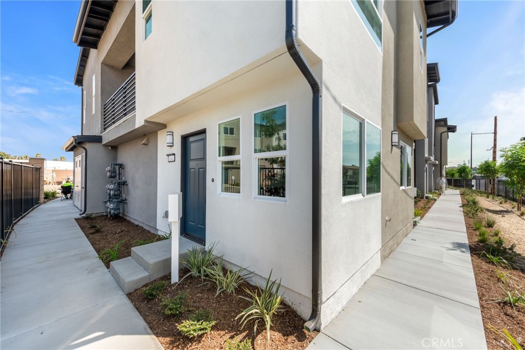NEW CONSTRUCTION 3 bed, 2 bath contemporary two-story townhome in the gated community of “Ascent at Colton”. Gourmet kitchen with energy-efficient stainless steel gas range + dishwasher, and white shaker-style cabinets. Large primary suite with walk-in closet and ensuite bathroom with oversized glass shower. Enjoy on-site amenities including a beautiful swimming pool, complete with areas to lounge, dine, and socialize. Ascent at Colton is conveniently located near the 10 and 215 Freeways, providing quick access to neighboring cities, the mountains, and the desert. Photos are from the model unit, not the actual home being sold. The buyer will be able to select either Black Granite or White Quartz for the kitchen counters. The home is expected to be complete in November 2025.