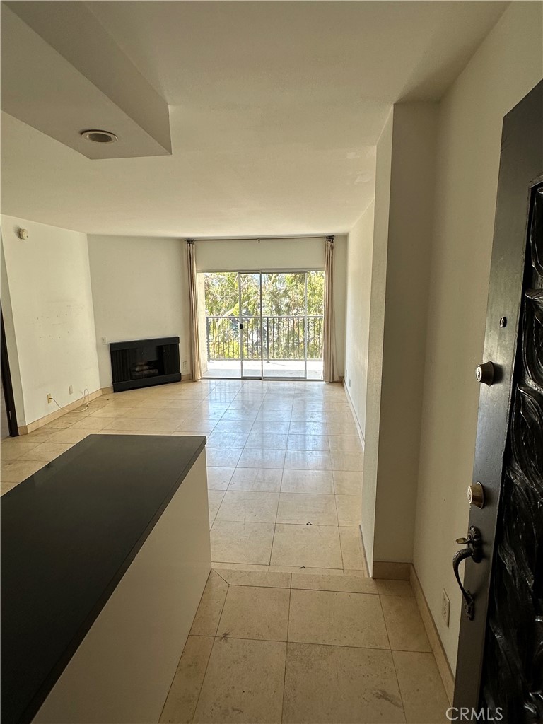 3949 Los Feliz Boulevard 105
