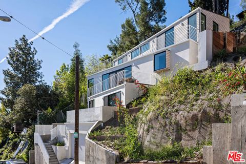 Photo of 4683 Glenalbyn Drive, Los Angeles, CA 90065 (MLS # 26655675)