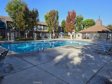 Photo of 17611 Regency Circle #07, Bellflower, CA 90706 (MLS # PW25281699)