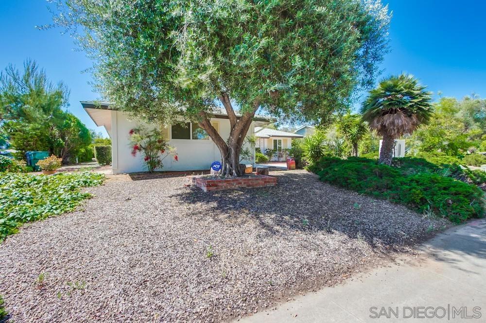 16799 Acena Dr