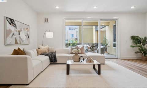 Photo of 2339 Kinetic Cmn CMN #209, Fremont, CA 94539 (MLS # 41142533)