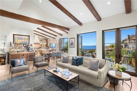 Photo of 2100 Crestview Drive, Laguna Beach, CA 92651 (MLS # LG26121938)