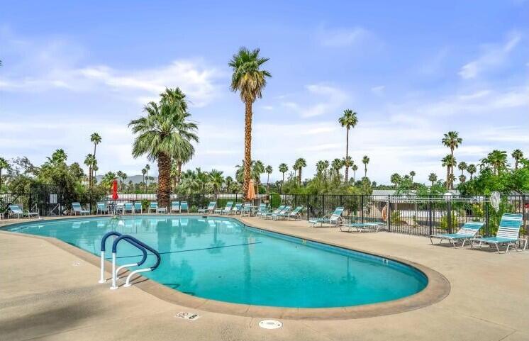 El Dorado Palm Sprin - Manufactured In Park