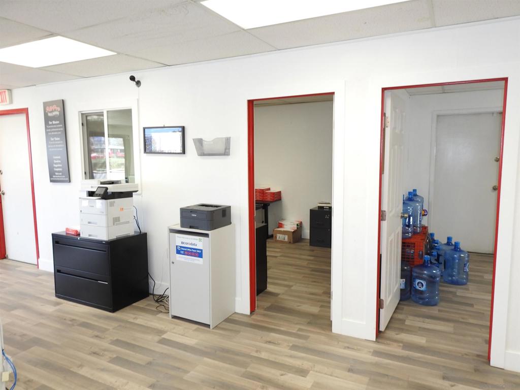 10503 Mission Gorge Rd