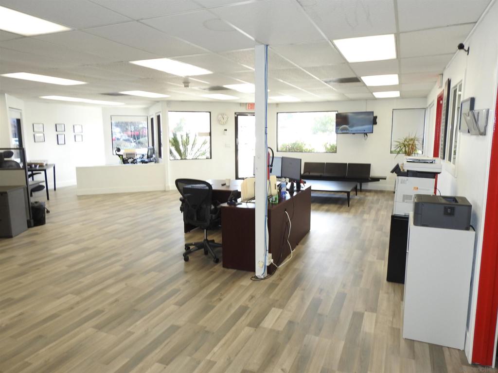 10503 Mission Gorge Rd