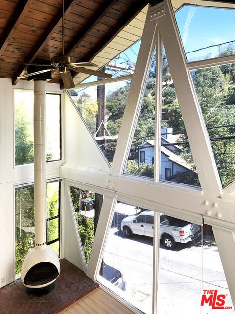 Photo of 8437 RIDPATH Drive, Los Angeles, CA 90046 (MLS # 26784709)