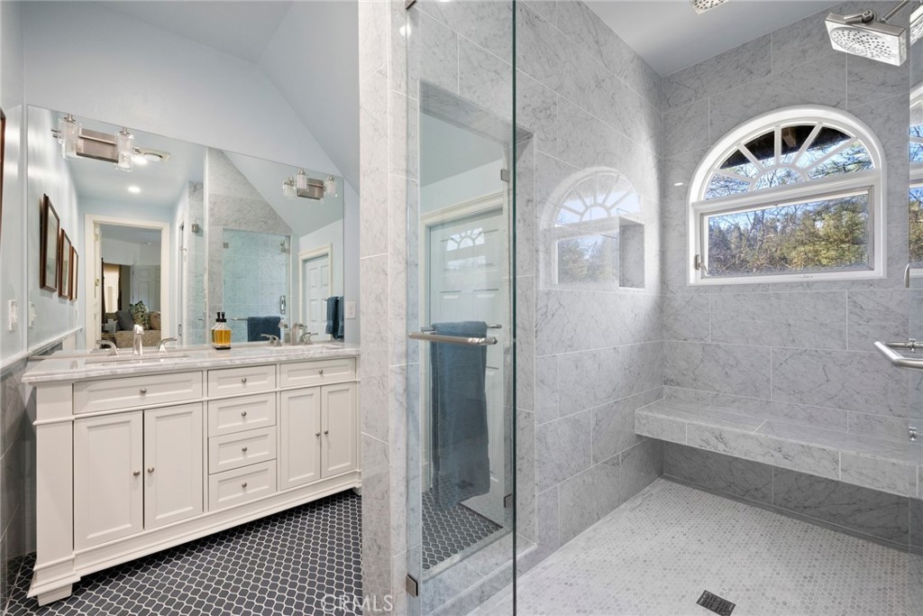 Arrowhead Woods (AWHW) - Residential