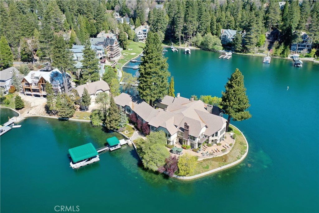 177 Shorewood Drive