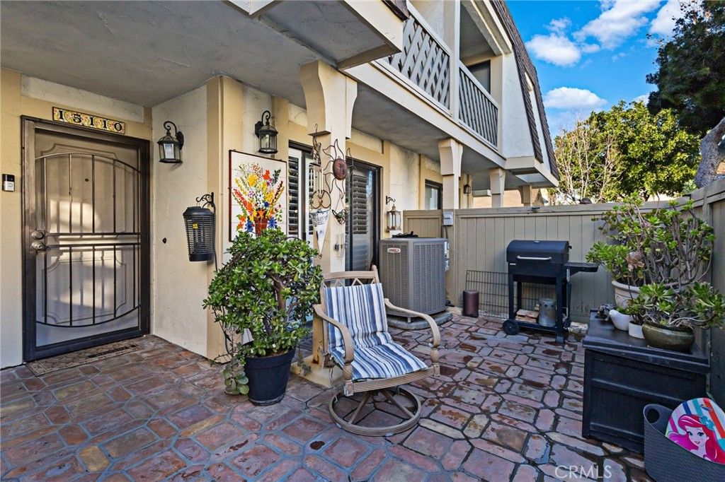 Photo of 15110 Henley Dr #51, Westminster, CA 92683 (MLS # LG26013787)