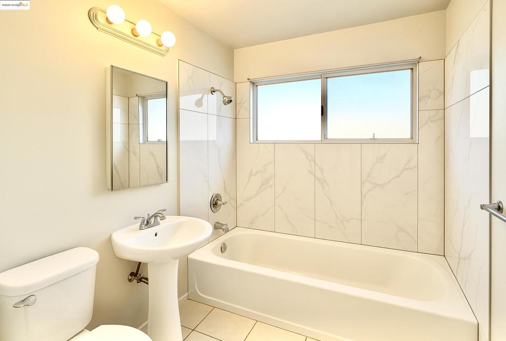 BERKELEY - Residential Income