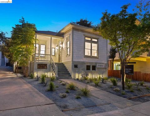 Photo of 1325 Henry St St, Berkeley, CA 94709 (MLS # 41130653)