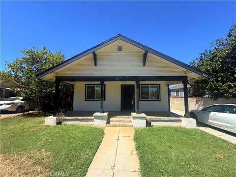 Photo of 3655 Comer Ave Ave, Riverside, CA 92507 (MLS # OC26155828)