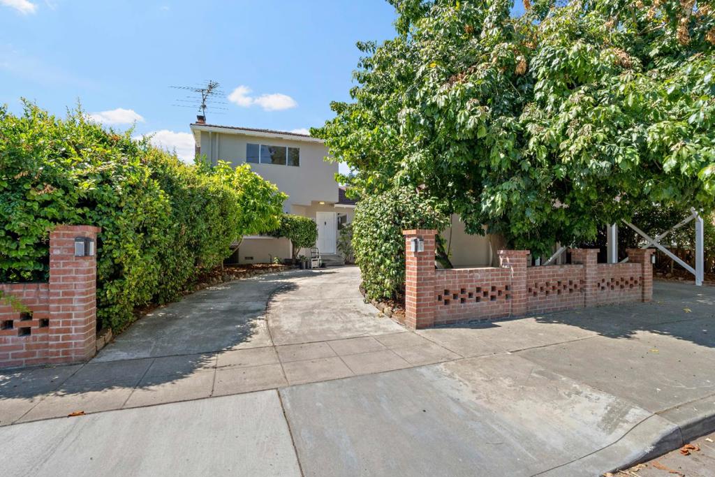 Freshly renovated Willow Glen single-family on a quiet cul-de-sac. 4 Bedrooms, 4 baths on a two-story floor plan with enclosed 2-car garage, private driveway, plus additional carport. Updated solid oak floors throughout with a brand new kitchen and appliances. Full Size Washer/Dryer. Bonus Room, Sun Room. Updated bathrooms, plenty of storage throughout. Sunlit 2-story deck with a small paved backyard. Has Air Conditioning.