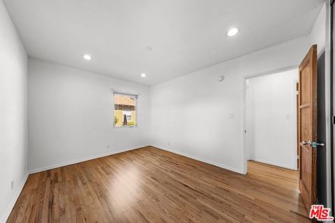 Photo of 2010 Virginia Avenue #B, Santa Monica, CA 90404 (MLS # 26686897)