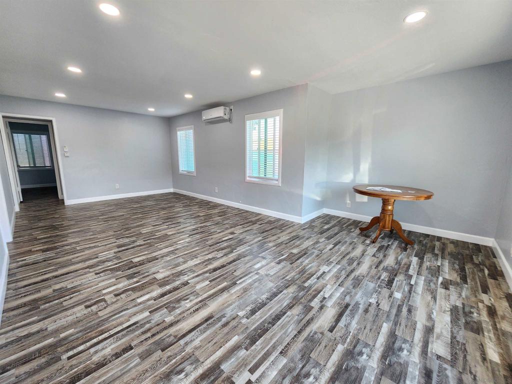 San Diego - Residential Income