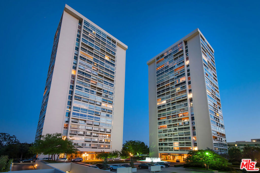 Stunning residence in Century Towers 2br, 2ba luxury condo offering breathtaking views the Hillcrest Country Club, Ocean and Century city. Unit offers floor to ceiling windows and electric window covering in the living room. The kitchen feature a breakfast bar/ eat-in-island perfect for entertaining with travertine flooring . Additional highlights in unit washer with room for a dryer to be install. Upon entering through the 24hrs guard gated entrance leading to a beautiful designed lobby. Exceptional amenities such as concierge service, valet parking, swimming pool, tennis court putting green , fitness center and sauna. Century Towers offers a sophisticated life styles. Dining room chandelier not included.