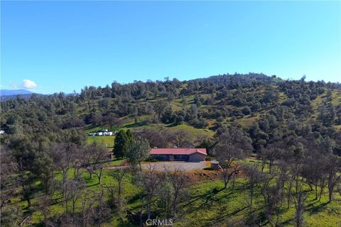 Photo of 3729 Ben Hur Road, Mariposa, CA 95338 (MLS # BB26102919)